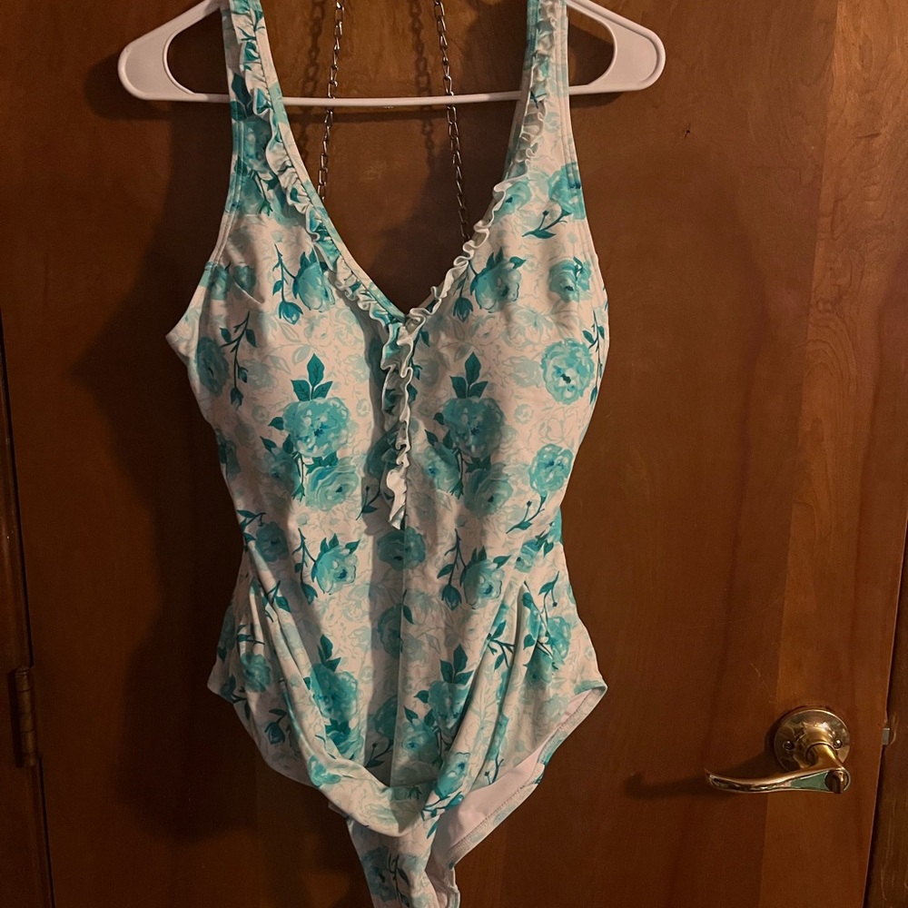SweetHoney Aqua Floral Women's Size XXL One Piece Swimsuit